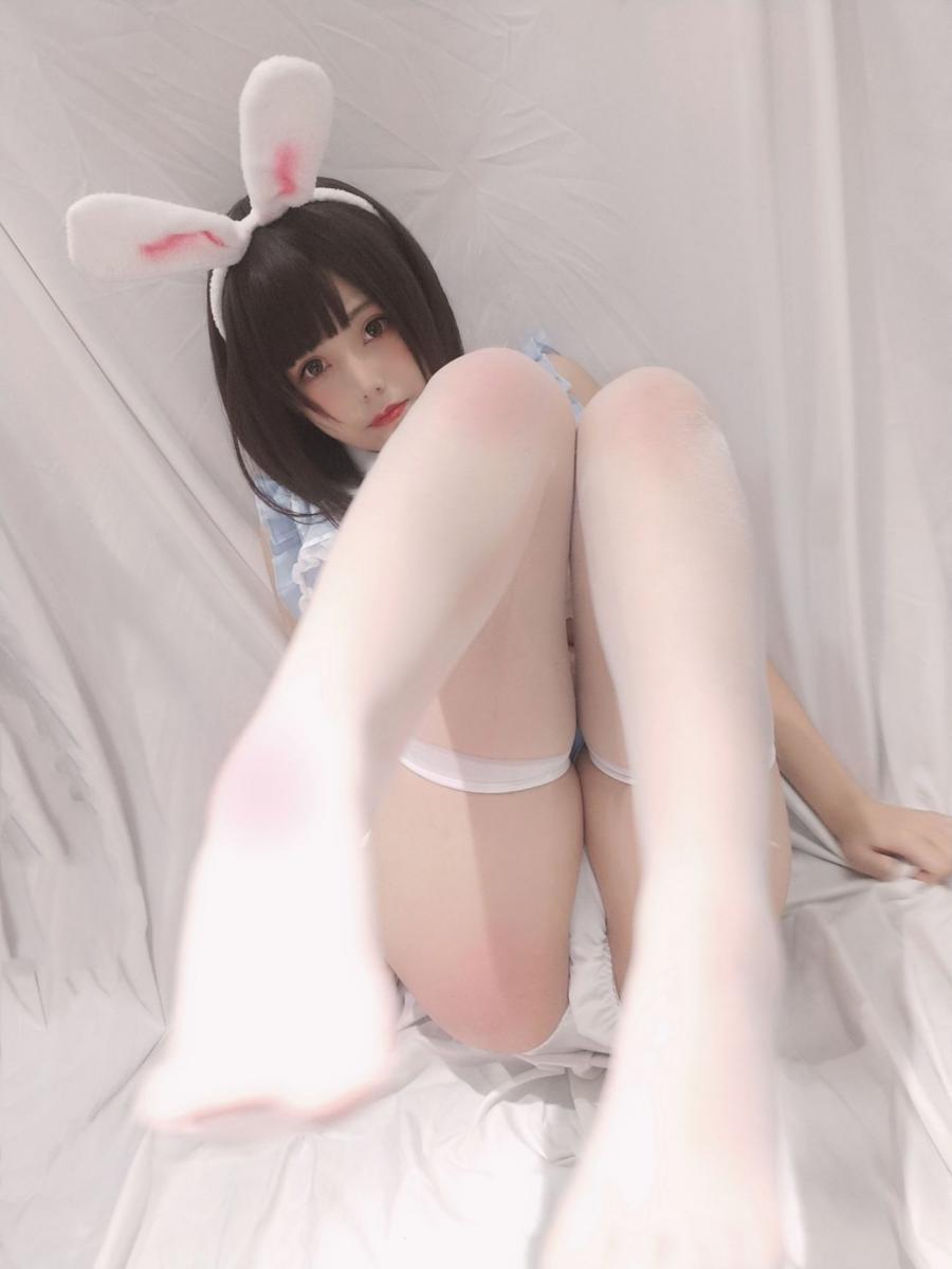 [蜜汁貓裘] Selfie of White Rabbit - (30P)