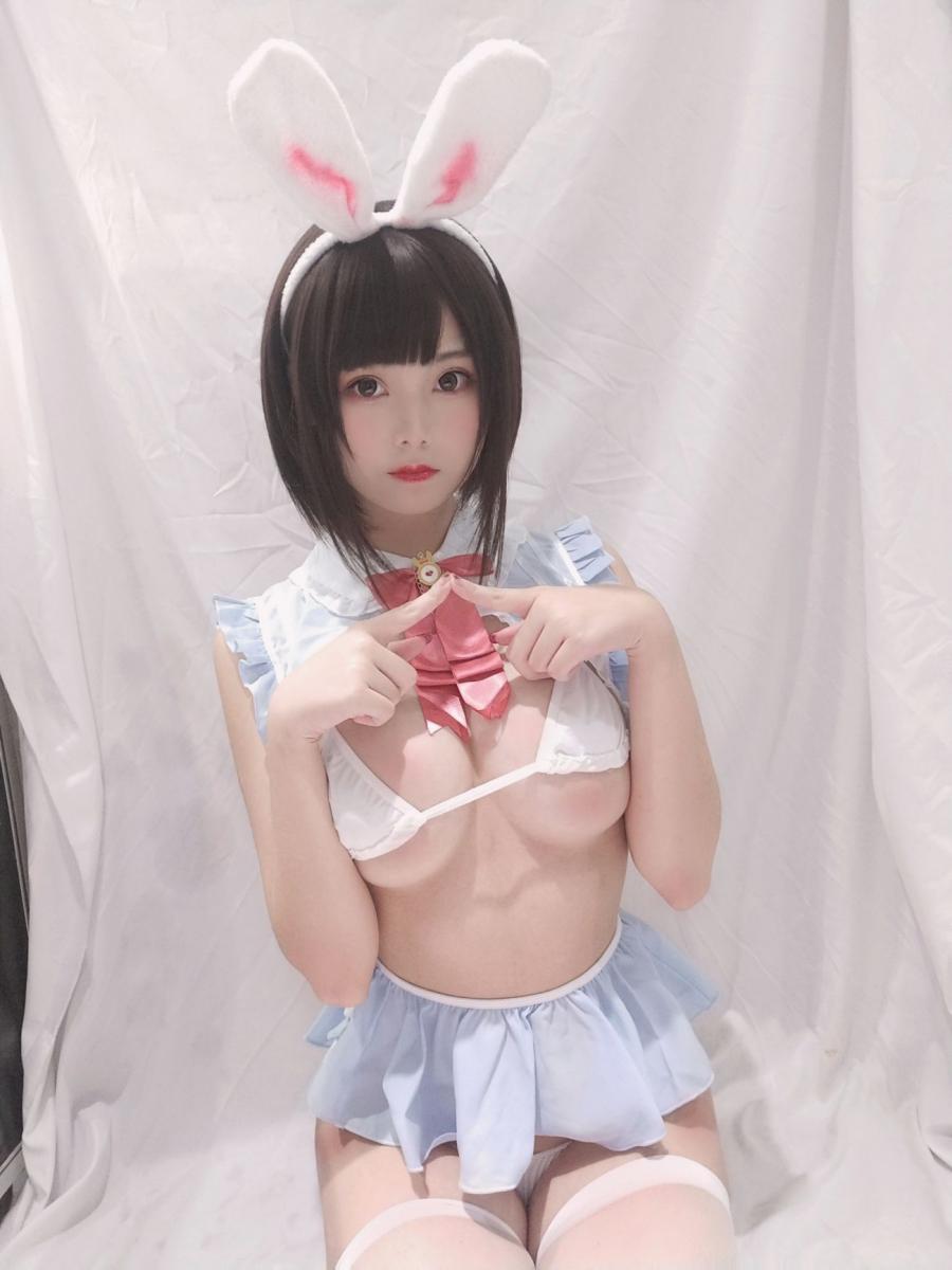 [蜜汁貓裘] Selfie of White Rabbit - (30P)