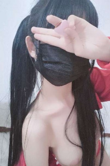沈娇娇 ( 甜美小娇妾 沈娇娇 ) - Loli girl in red sport suit show her beautiful tits and