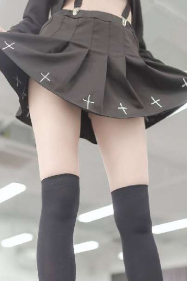 风之领域 0011 Black short skirt - (47P)