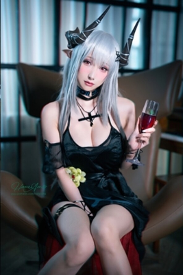 HaneAme – Mudrock (Arknights) 9 HaneAme Mudrock Arknights Cover 15014502 592x888 c