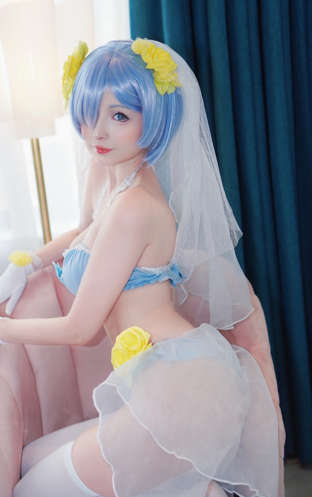 
Hidori Rose – Rem Swimsuit Bride 