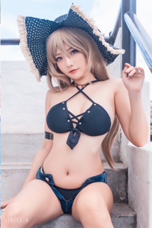 Messie Huang – Jean Bart Swimsuit 3 Messie Huang Jean Bart Swimsuit Cover 17020007 592x888 c