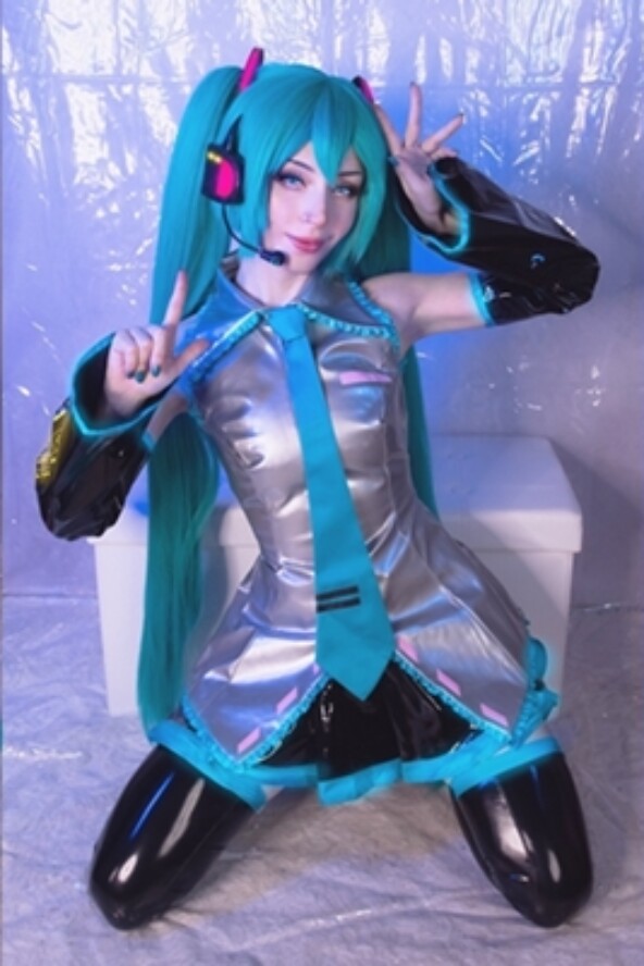 ShiroKitsune – Hatsune Miku Set 2 4 ShiroKitsune Hatsune Miku Set 2 Cover 05014526 592x888 c