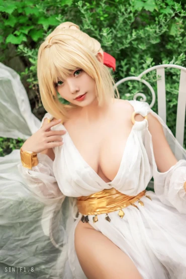 Messie Huang - Nero Fate Grand Order