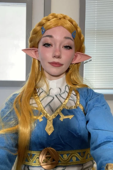 Celebi cosplay - Zelda