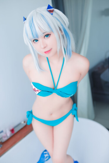 Coser@MeenFox - Gawr Gura Swim