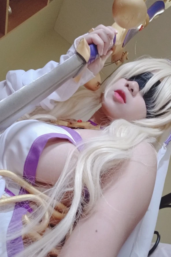 Sword Maiden Cosplay 2 4 Sword Maiden Cosplay 2