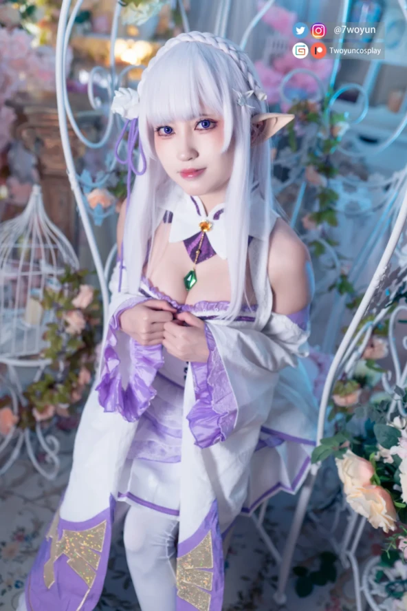 Twoyun-Emilia 5 Twoyun-Emilia