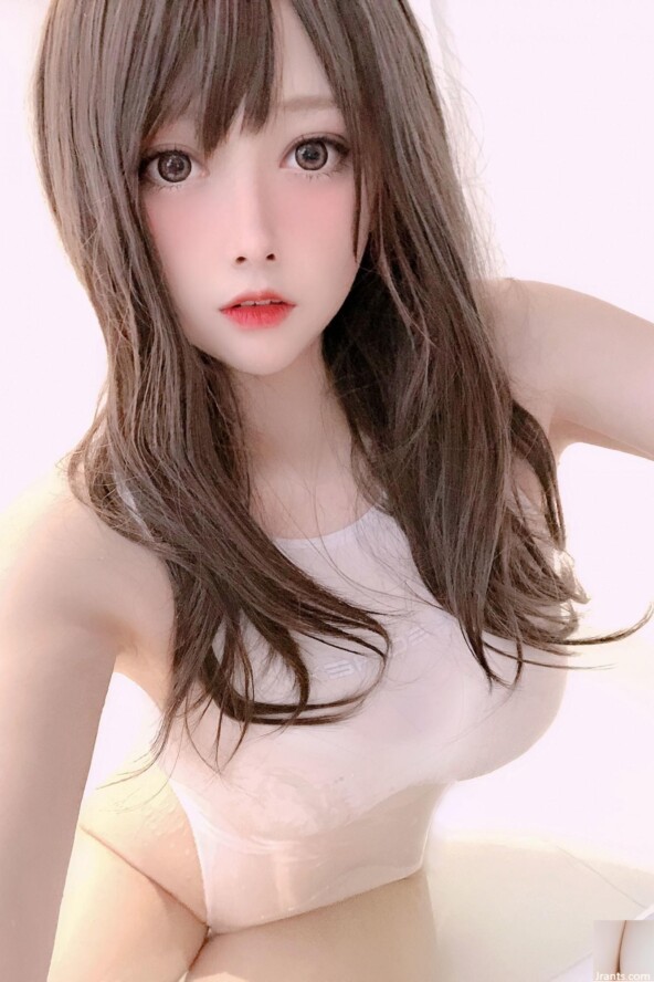 高颜值coser念念念_D – 白色竞泳 (20P) 9 高颜值coser念念念_D – 白色竞泳 (20P)