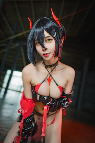 Saya Coser@ - 碧蓝航线 胡滕 Part1