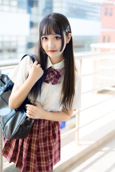 [MTCos] 喵糖Movie Vol.023: 长发JK萌妹 (44 ảnh)