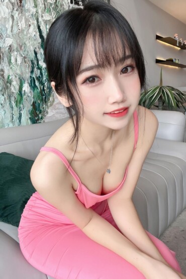 微博人气Coser不呆猫 – Bathroom powder color 激convex married woman 39P