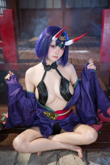 Jiu Qi Meow - Wine Swallowing Boy Raw Skin (FGO)