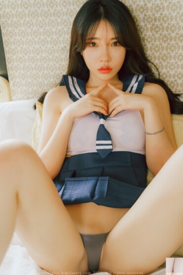 [BimilStory] Hanna – Vol.12 Sera Costume Hanna – In The Rooftop Room (59P)