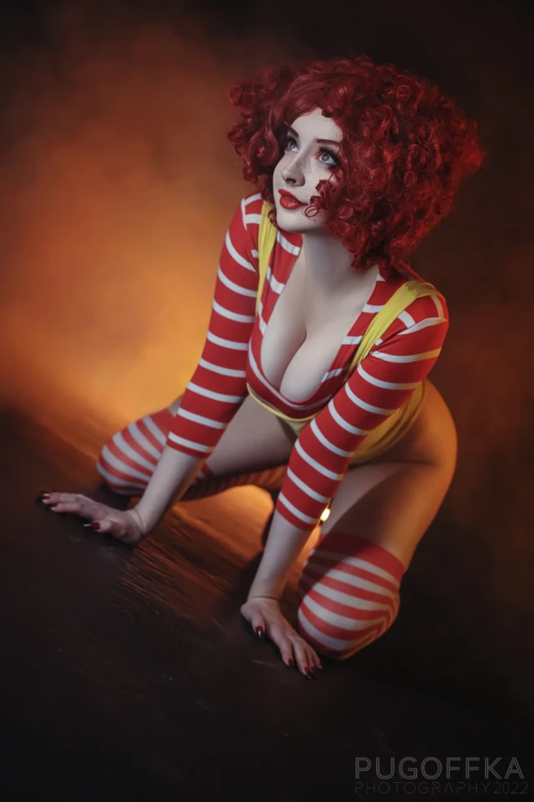 Daria Hime - Ronald McDonald 2 Daria Hime - Ronald McDonald
