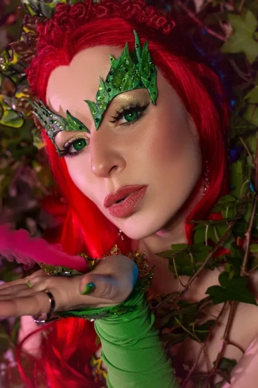 Poison Ivy | Julia O
