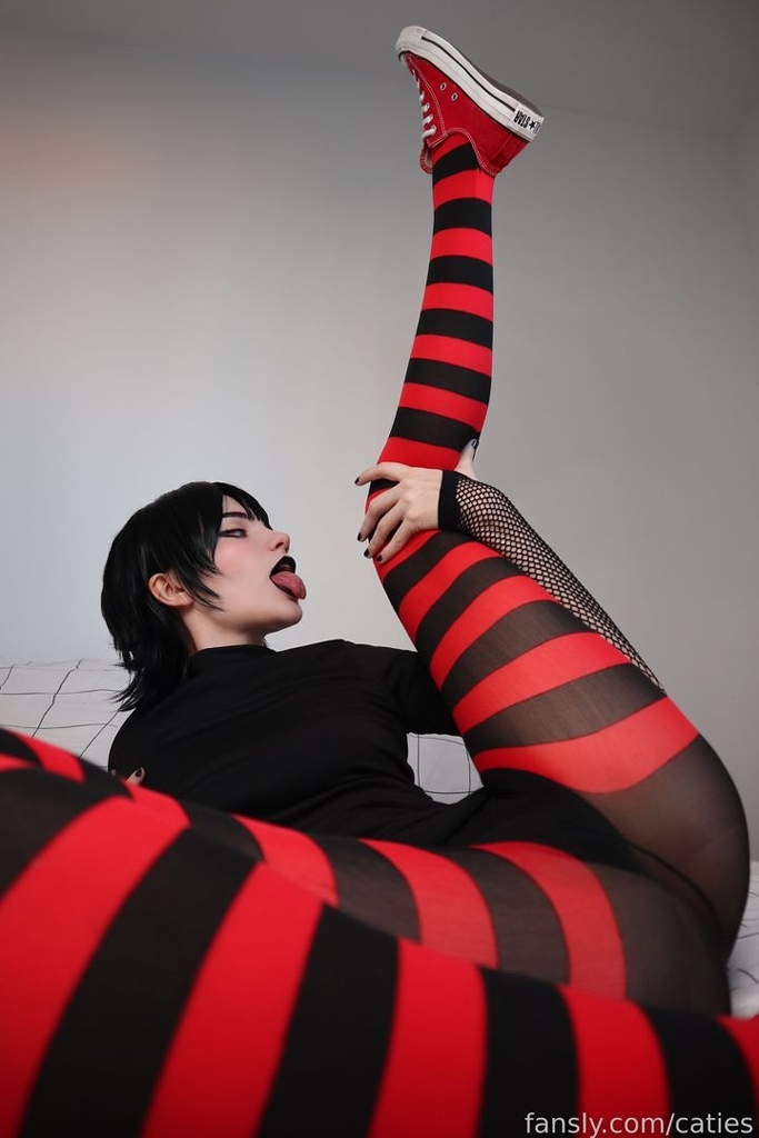 Katie Westwood – Mavis 1 Katie Westwood – Mavis 1