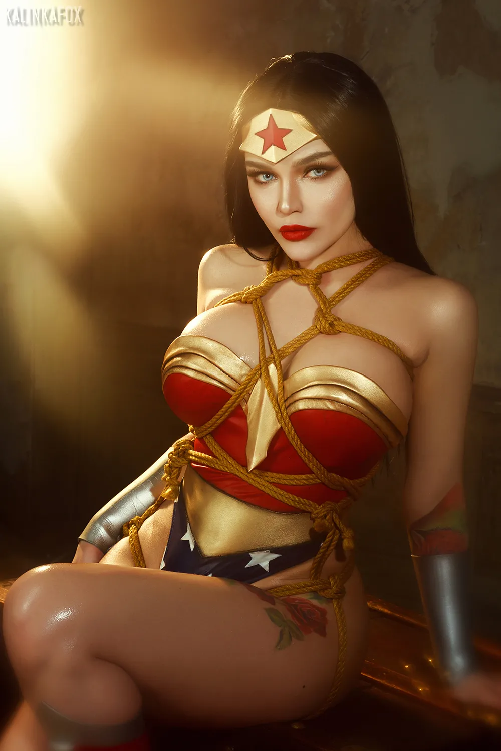 Kalinka Fox - Wonder Woman Shibari Kalinka Fox - Wonder Woman Shibari