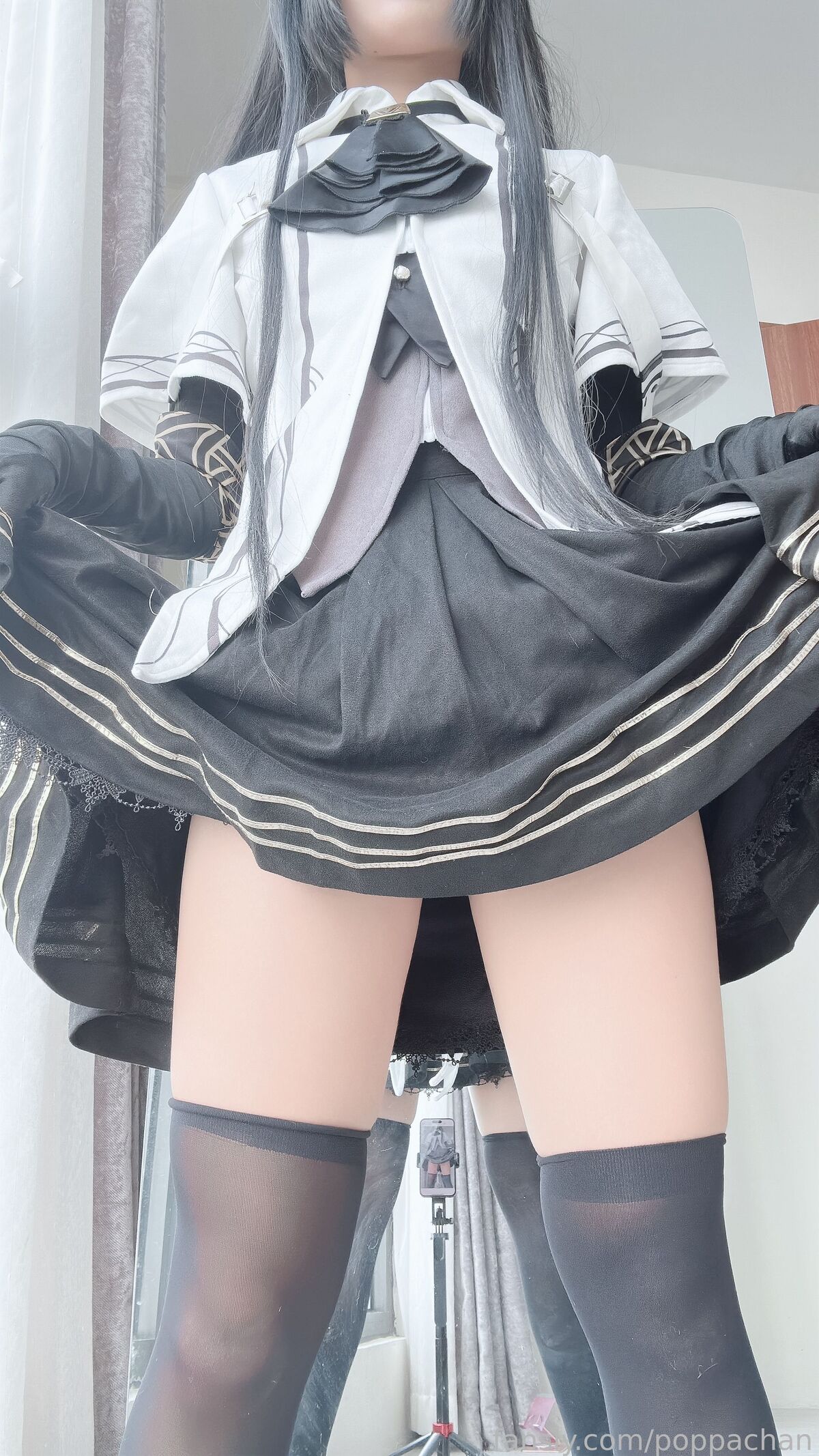 Coser@PoppaChan - Virtuosa (45P - 12V) Coser@PoppaChan - Virtuosa (45P - 12V)