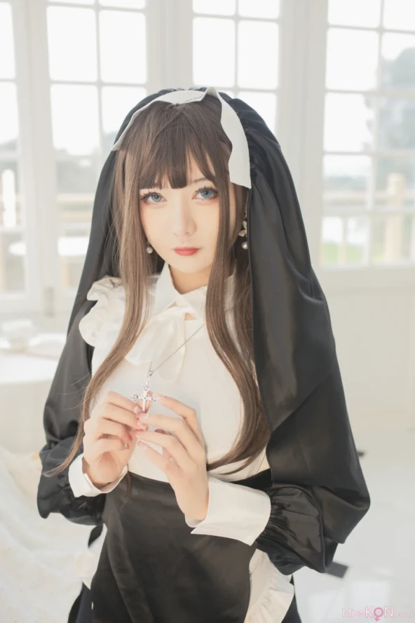 Coser@51酱: 修女 (24 photos) 4 Coser@51酱: 修女 (24 photos)