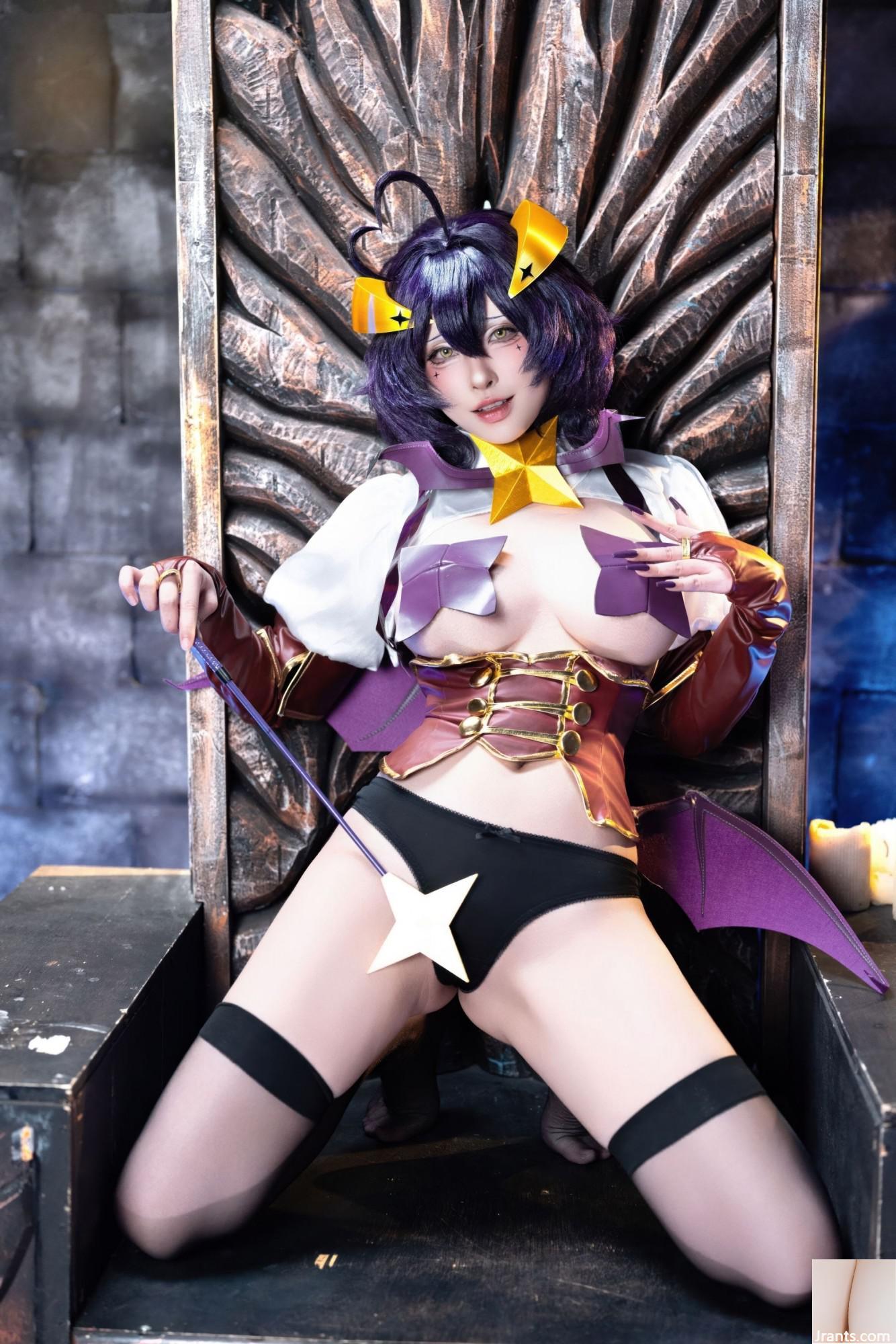 Welfare girl Yuno Shimizu  Welfare girl Yuno Shimizu