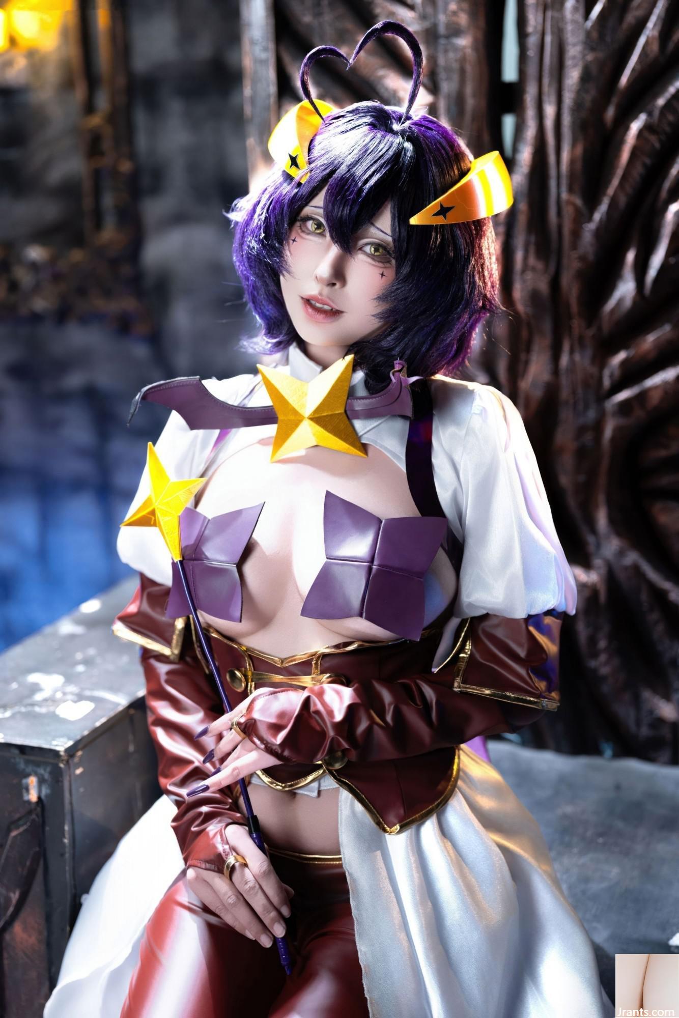 Welfare girl Yuno Shimizu  Welfare girl Yuno Shimizu