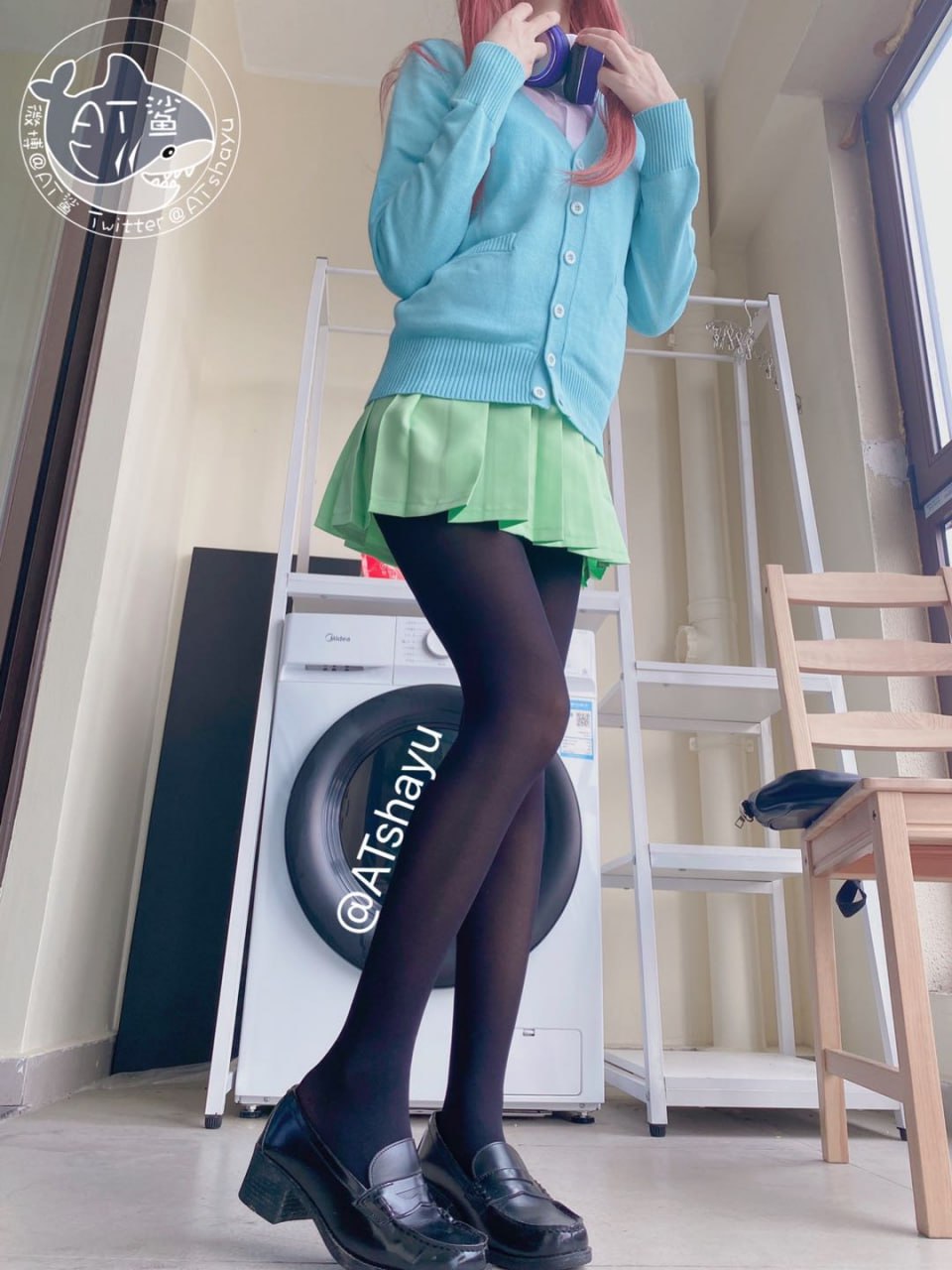 AT Shark - Sanku Nakano (The Quintessential Bride) AT Shark - Sanku Nakano (The Quintessential Bride)