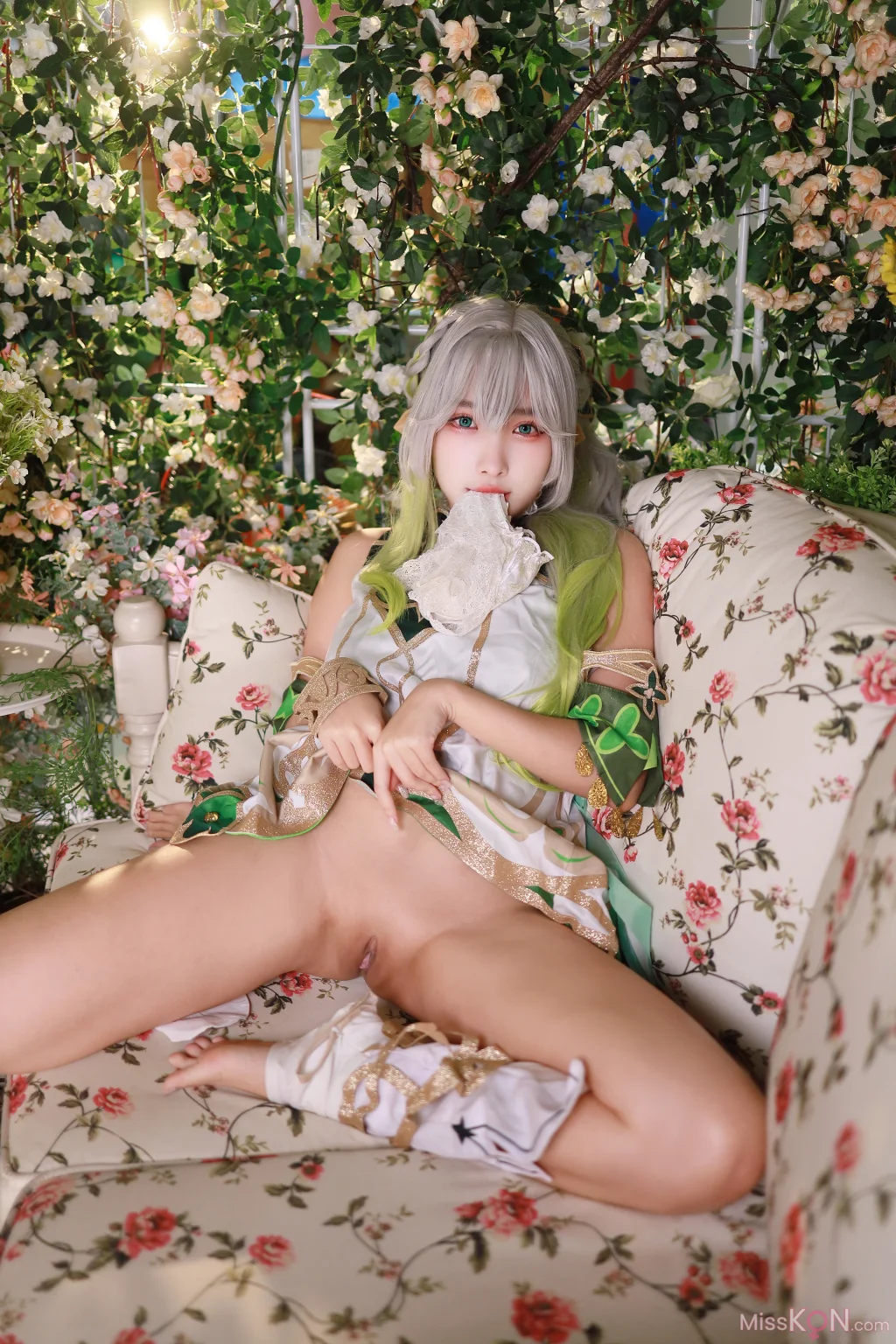 Coser@慕慕Momo: 原神 納西妲 (53 photos + 1 video) Coser@慕慕Momo: 原神 納西妲 (53 photos + 1 video)