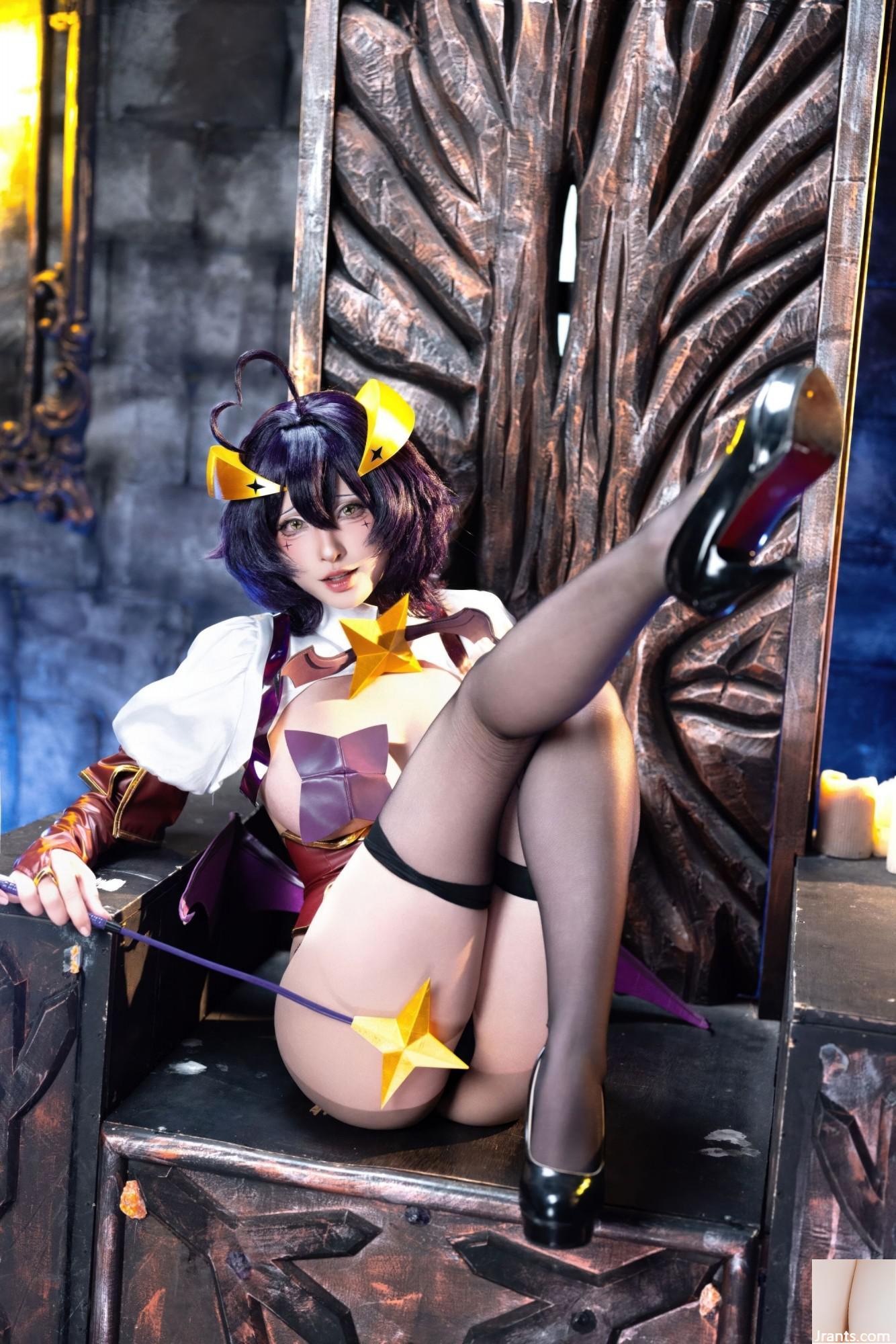 Welfare girl Yuno Shimizu  Welfare girl Yuno Shimizu