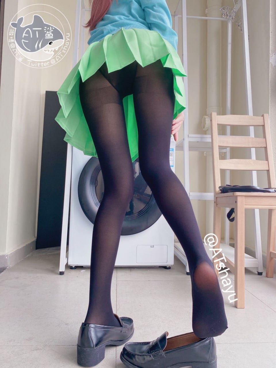 AT Shark - Sanku Nakano (The Quintessential Bride) AT Shark - Sanku Nakano (The Quintessential Bride)