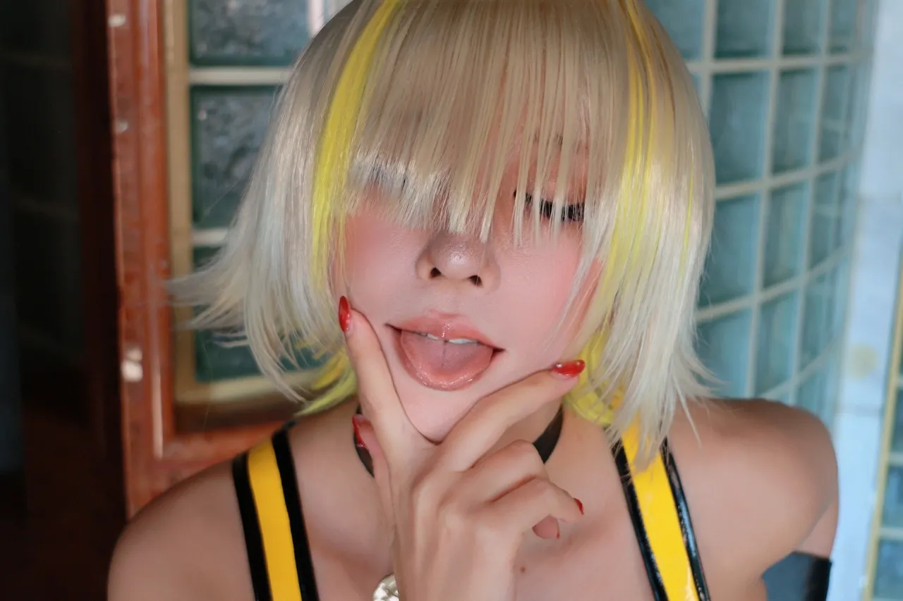 Lewd goddess Mega Mike 4 swimsuit Eleg Lewd goddess Mega Mike 4 swimsuit Eleg