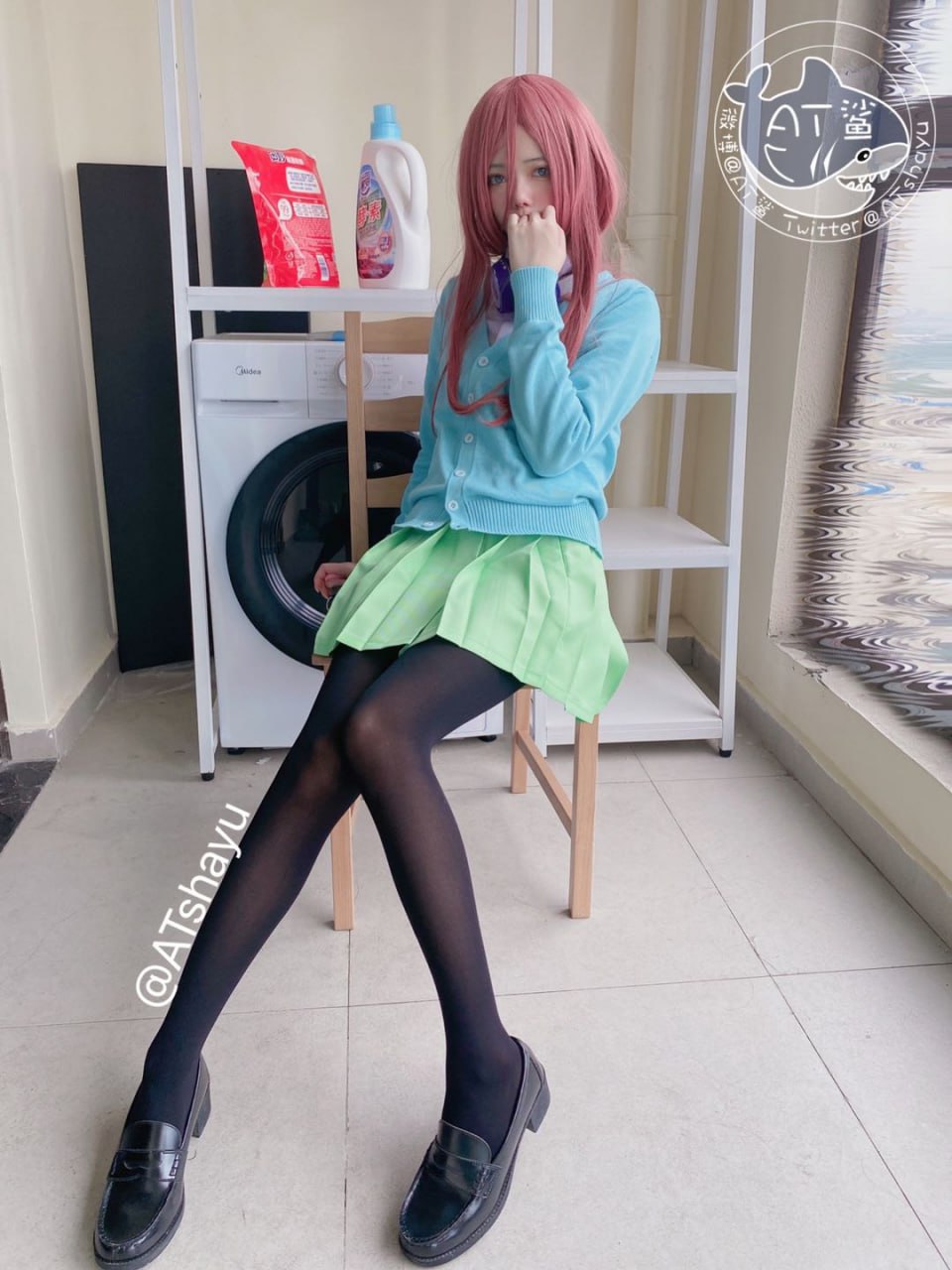 AT Shark - Sanku Nakano (The Quintessential Bride) AT Shark - Sanku Nakano (The Quintessential Bride)