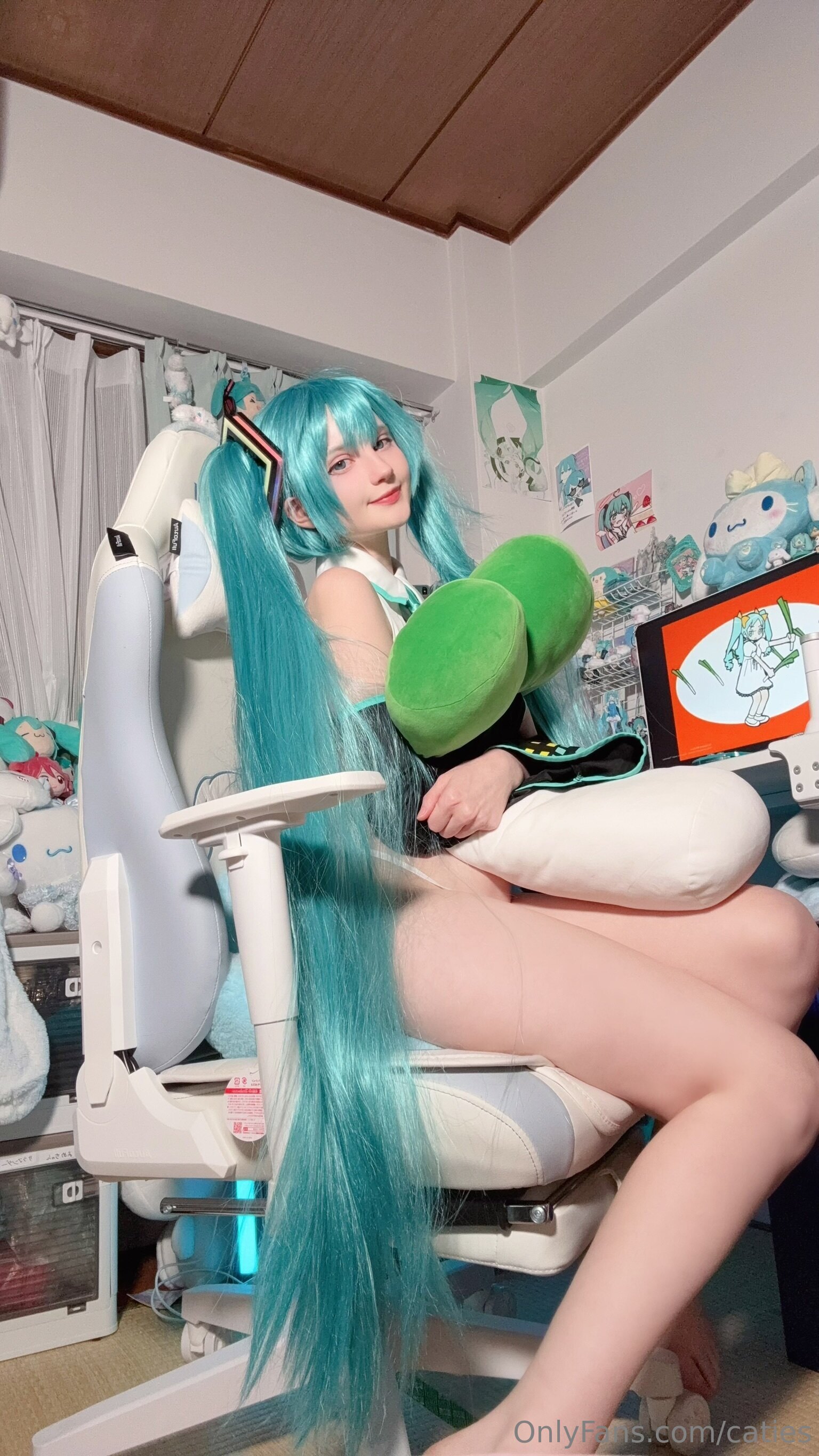 Caties cosplay Caties cosplay