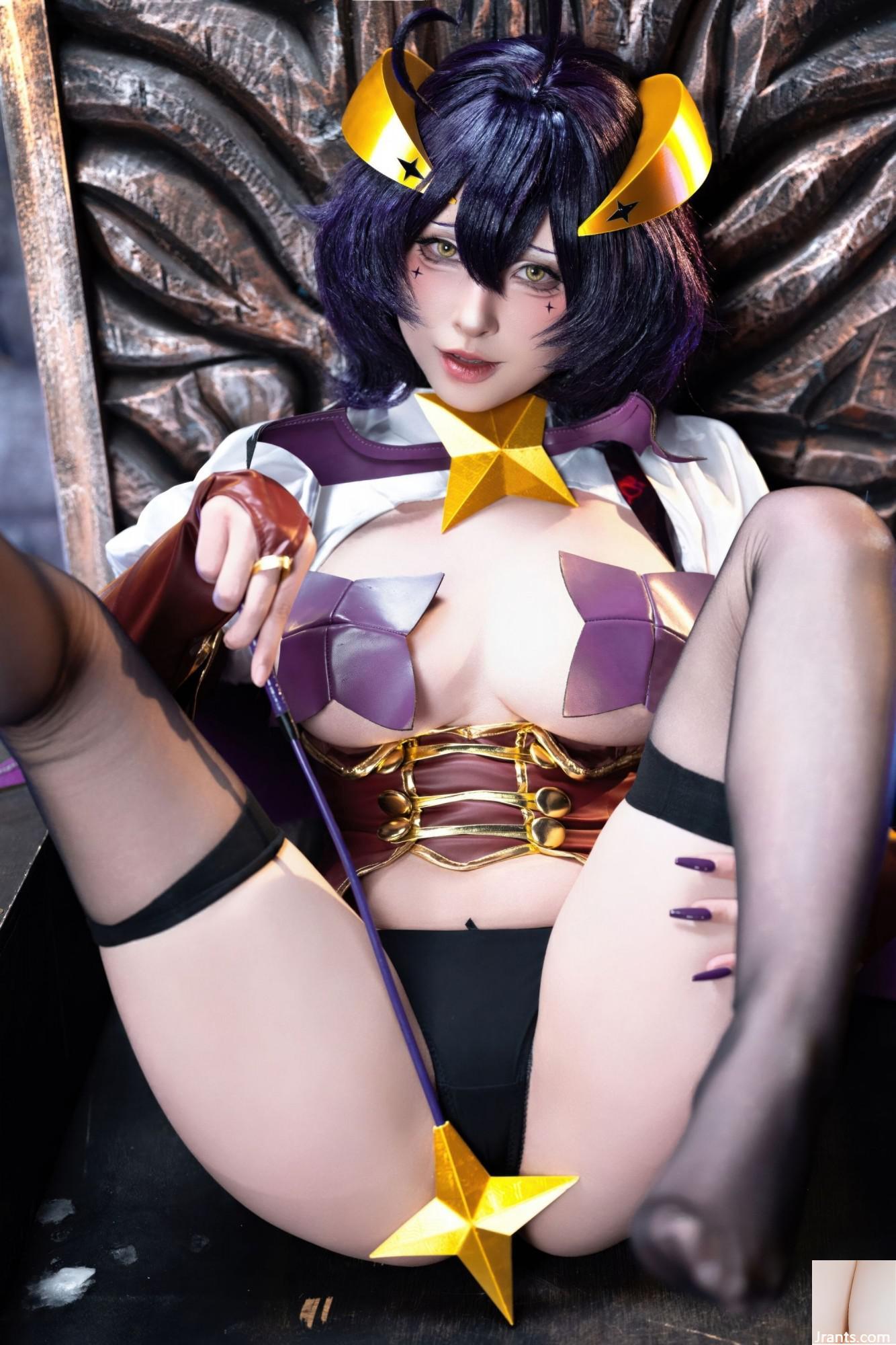 Welfare girl Yuno Shimizu  Welfare girl Yuno Shimizu