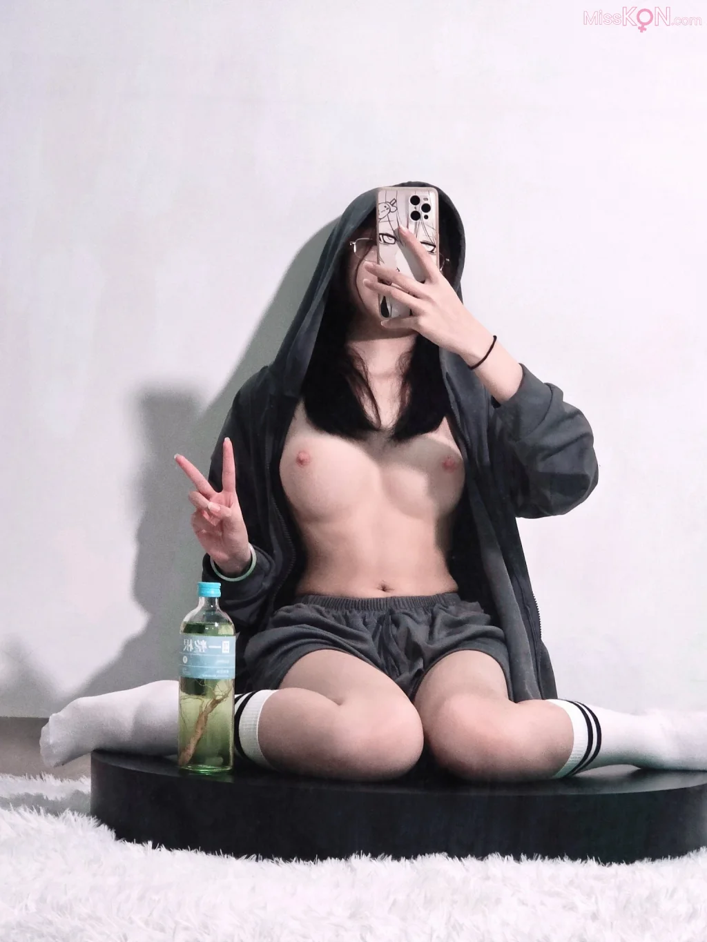 Coser@ Chirin Takahashi: The latest three sets of phantom dragon + black jacket + black gauze cut-out sex (100 photos + 5 videos) Coser@ Chirin Takahashi: The latest three sets of phantom dragon + black jacket + black gauze cut-out sex (100 photos + 5 videos)