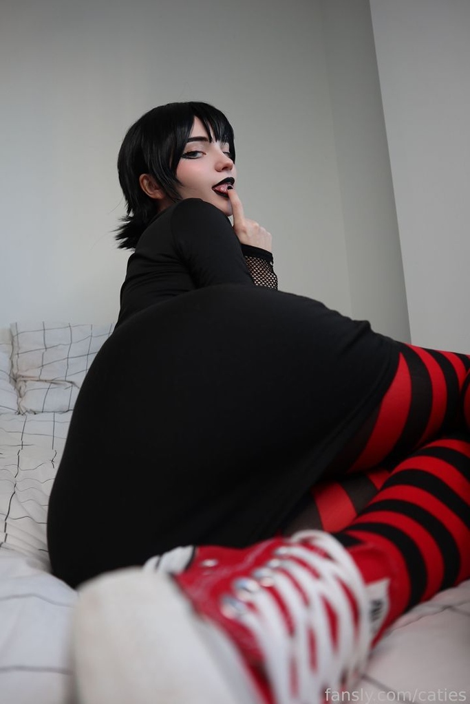 Katie Westwood – Mavis 1 Katie Westwood – Mavis 1