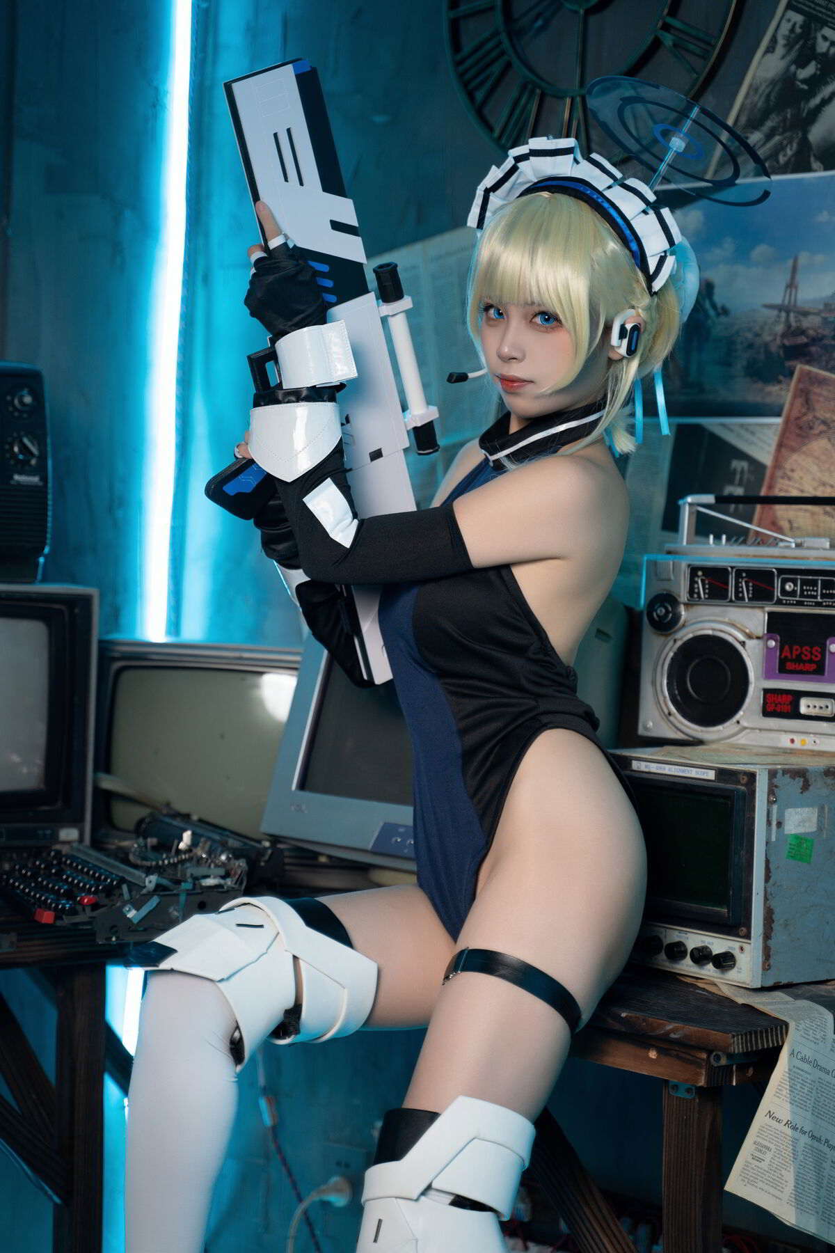 Coser@ Three Unmanned Figures - Azure Archive Asuka Ma Shi Bunny Girl (60P) Coser@ Three Unmanned Figures - Azure Archive Asuka Ma Shi Bunny Girl (60P)