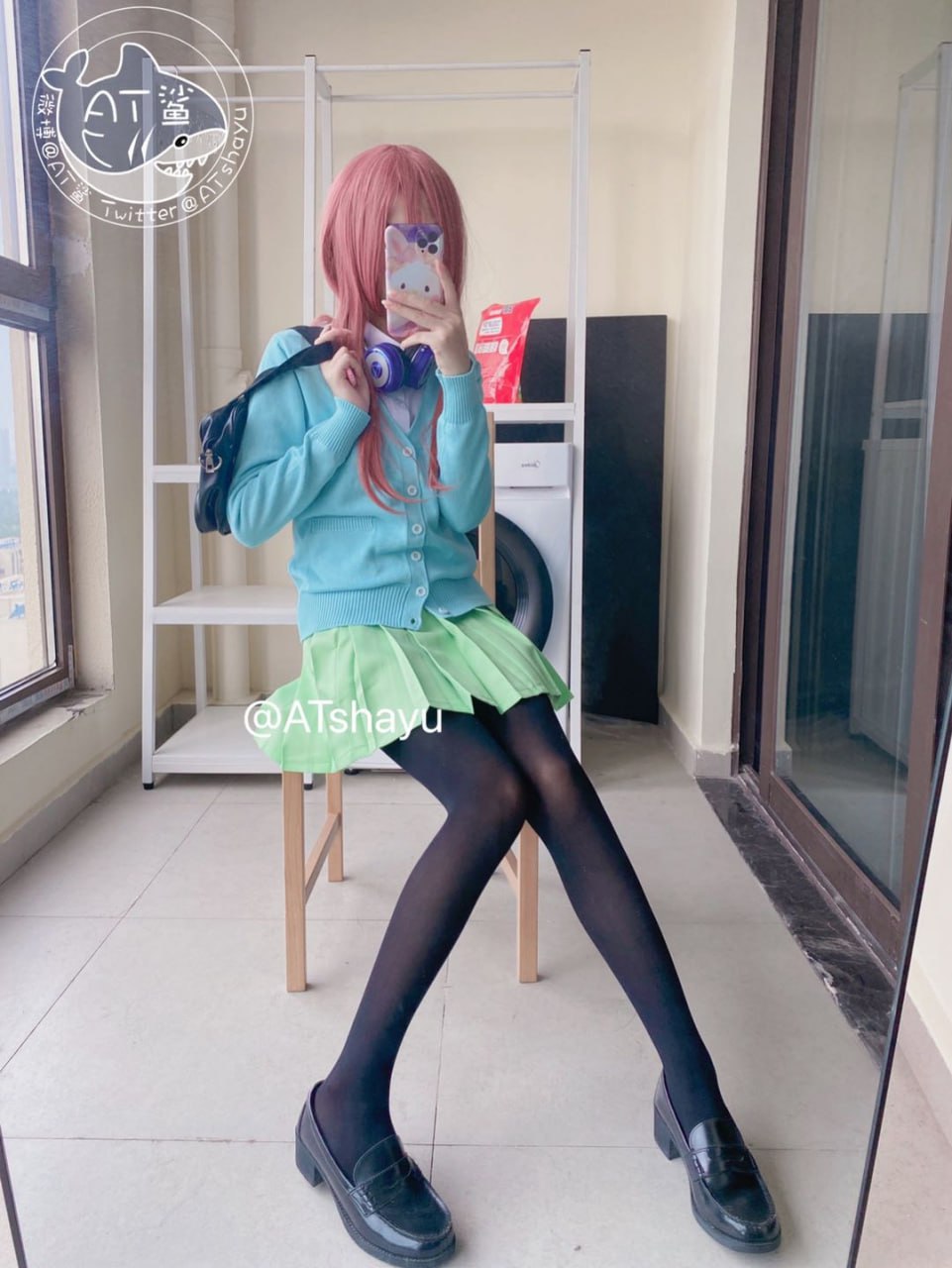 AT Shark - Sanku Nakano (The Quintessential Bride) AT Shark - Sanku Nakano (The Quintessential Bride)