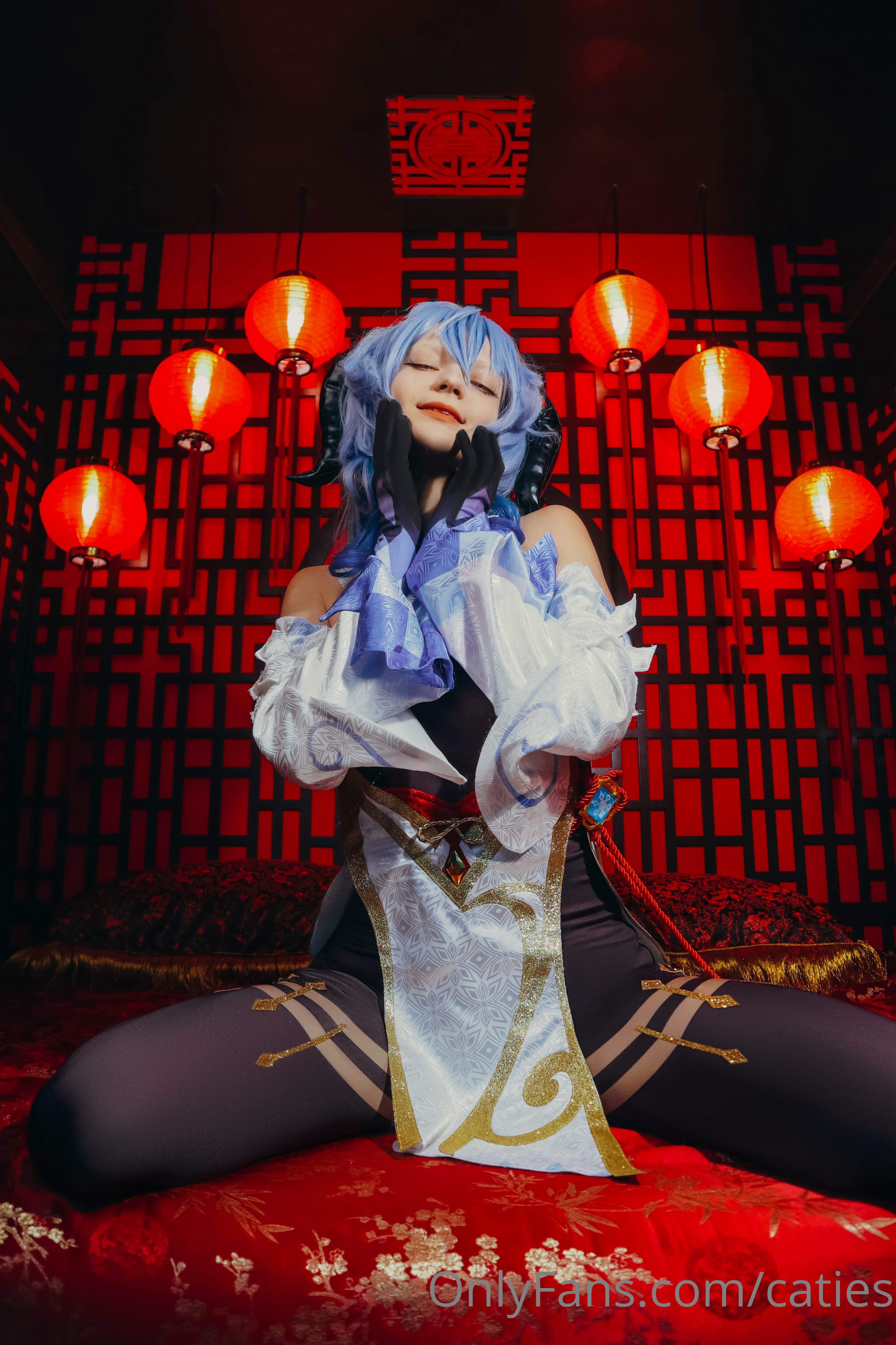 Caties cosplay Caties cosplay