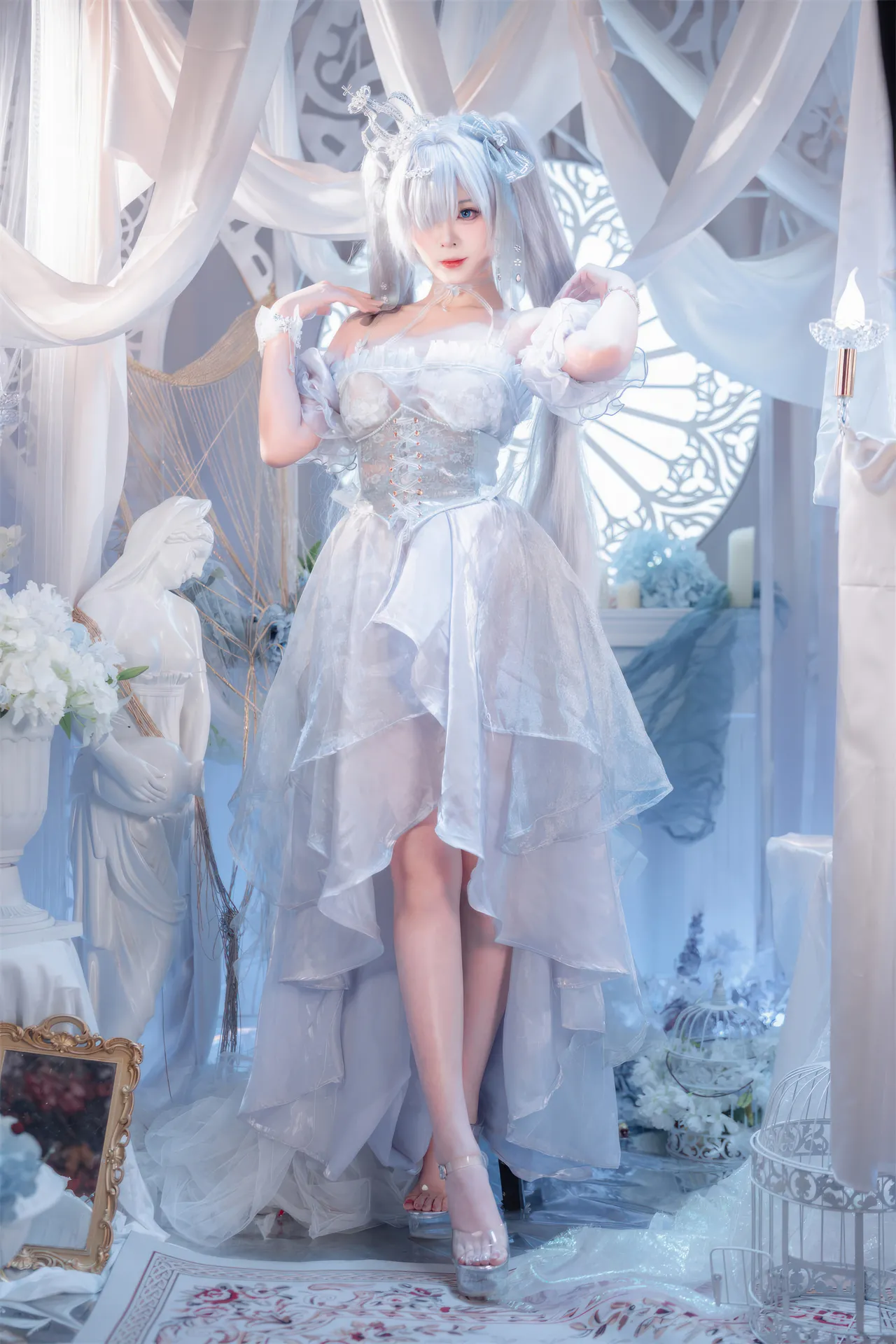 Senior Xuan Xiao (Hex Tech Cake) - Cinderella Crystal Princess (NIKKE) Senior Xuan Xiao (Hex Tech Cake) - Cinderella Crystal Princess (NIKKE)