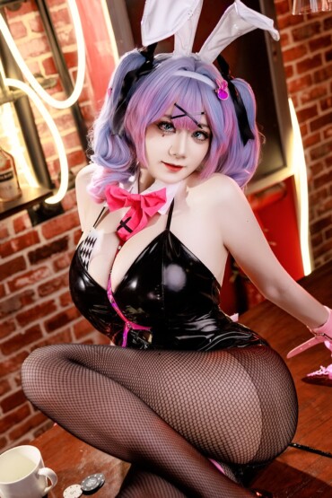 Coser@ Ashukyuki - Hatsune Rabbit Hole Part01 (53P - 1V)