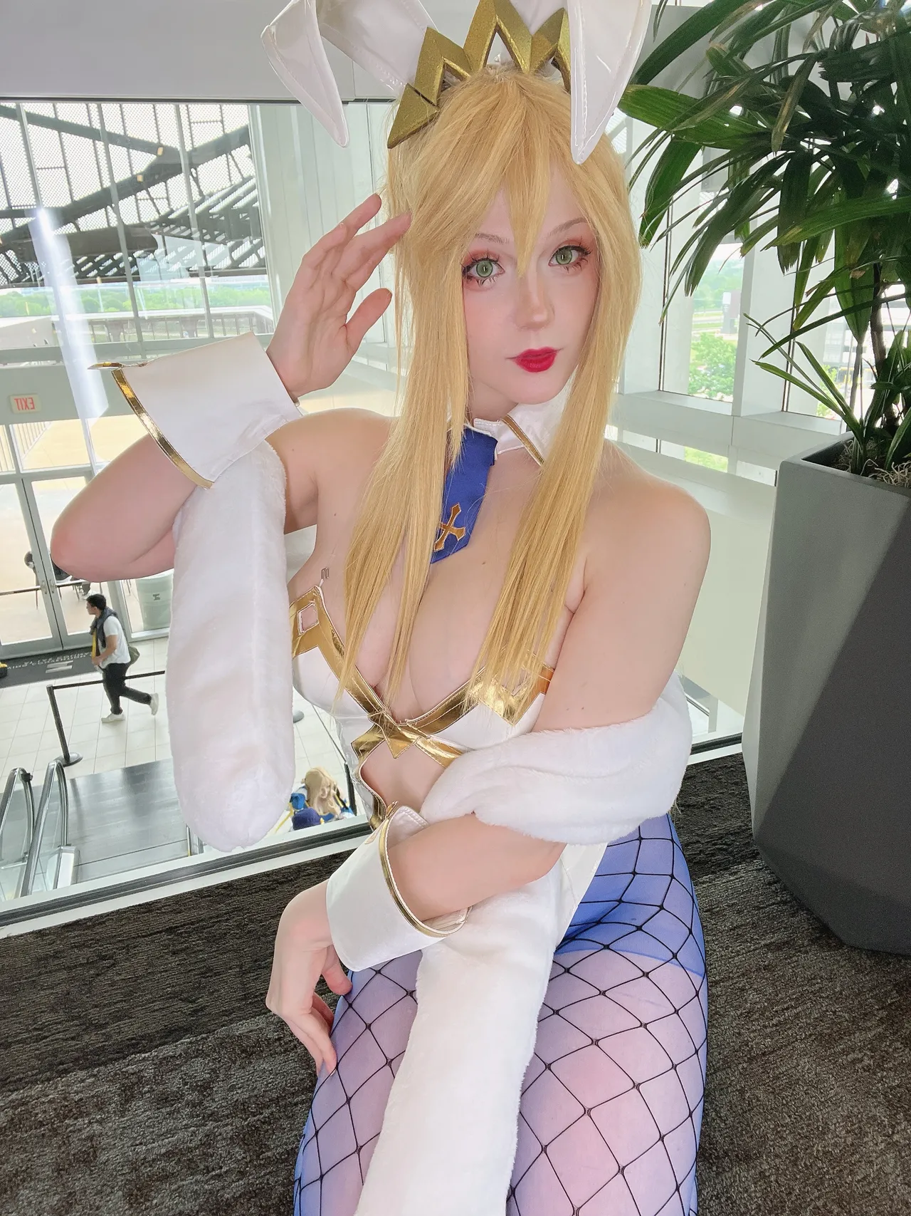 Satin Stars - Bunny Artoria Satin Stars - Bunny Artoria