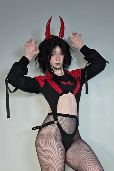 Celebi cosplay - Evelyn