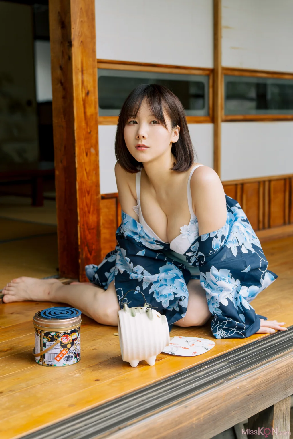 Coser@けん研 (けんけん): In Secret (180 photos) Coser@けん研 (けんけん): In Secret (180 photos)