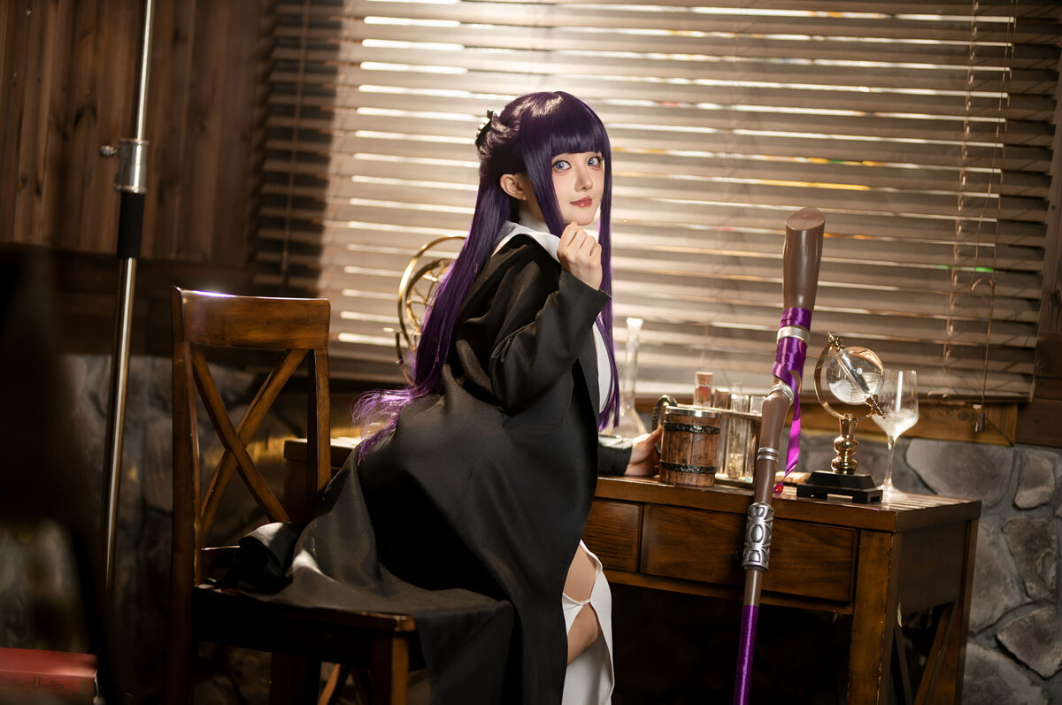 Coser@ Huya Guaza - Philon Part01 (54P) Coser@ Huya Guaza - Philon Part01 (54P)