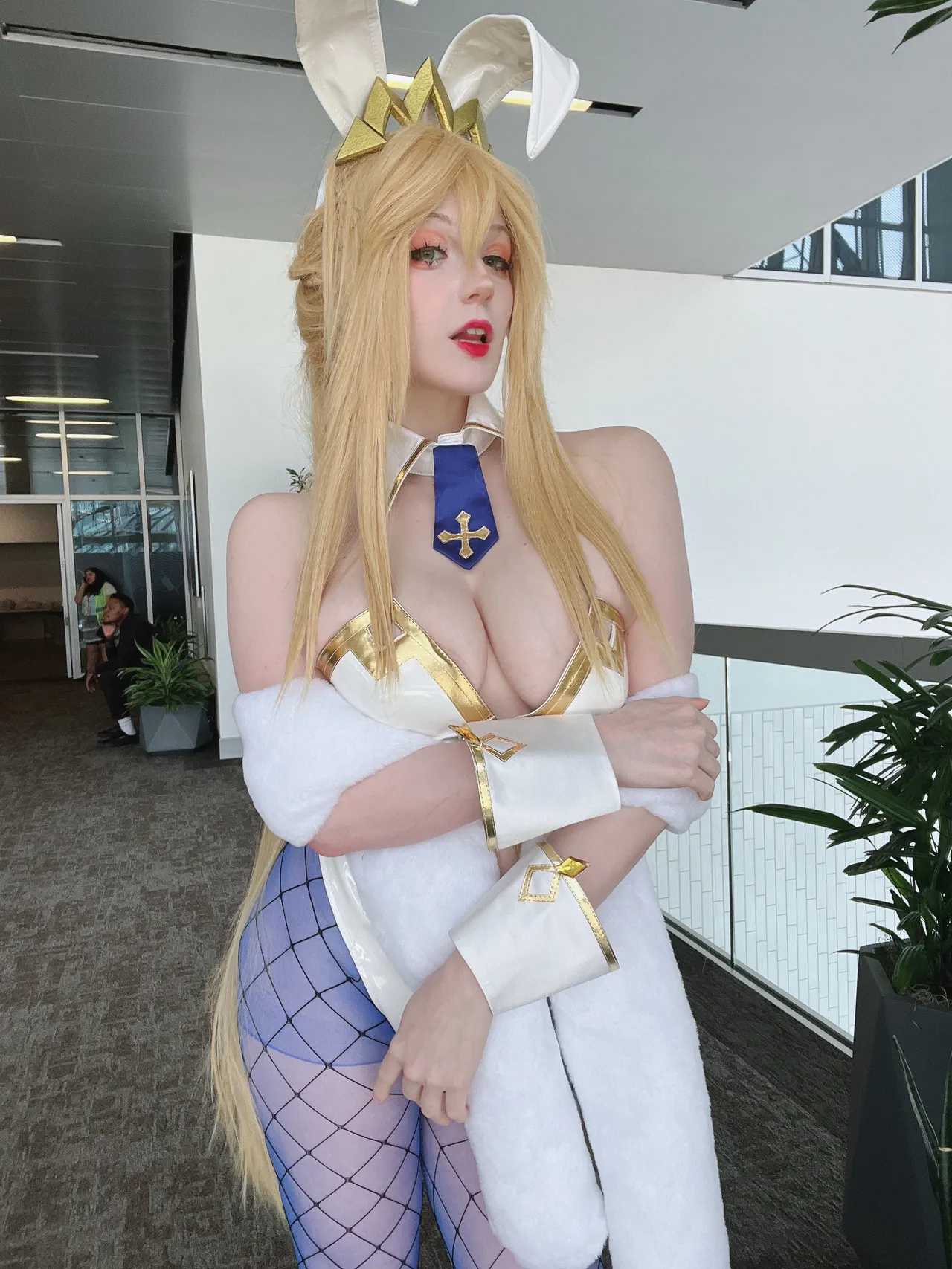 Satin Stars - Bunny Artoria Satin Stars - Bunny Artoria