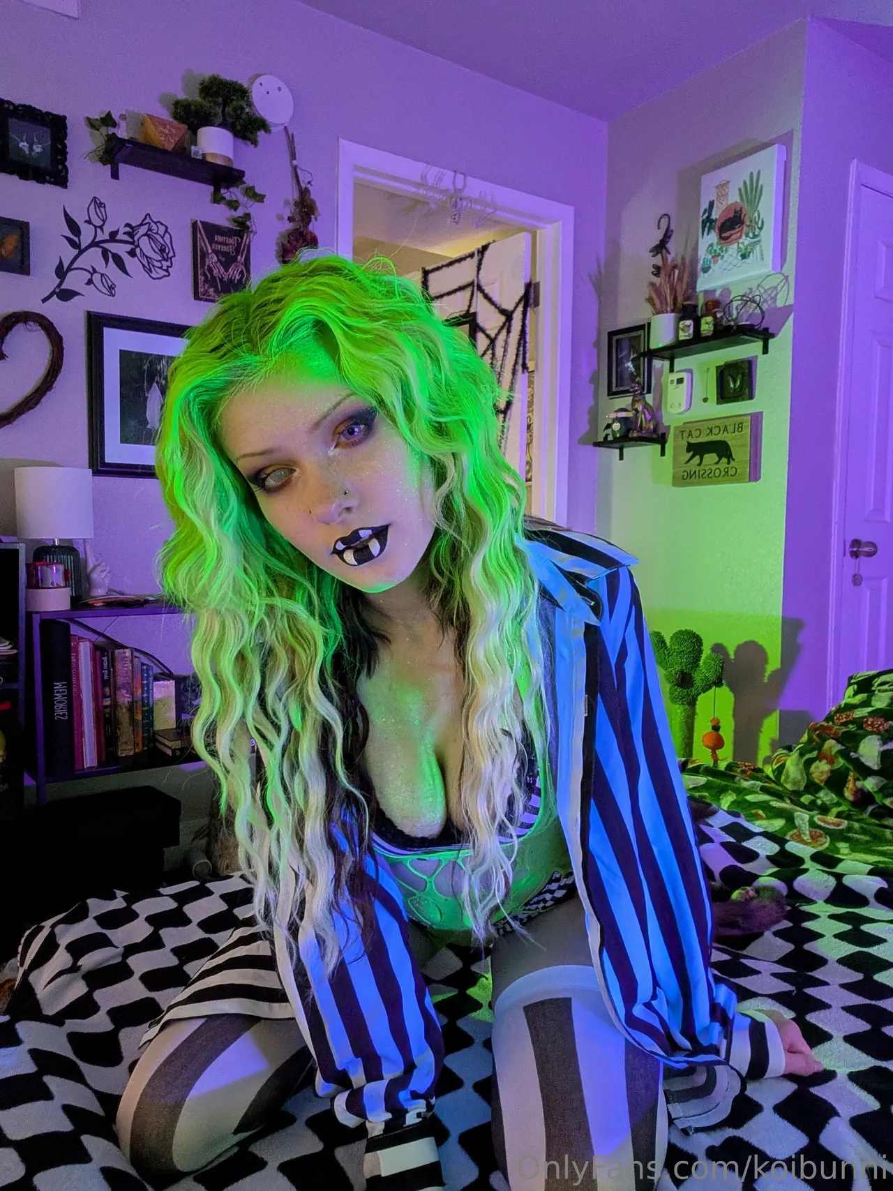 Bunni Lynn - Beetlejuice Bunni Lynn - Beetlejuice