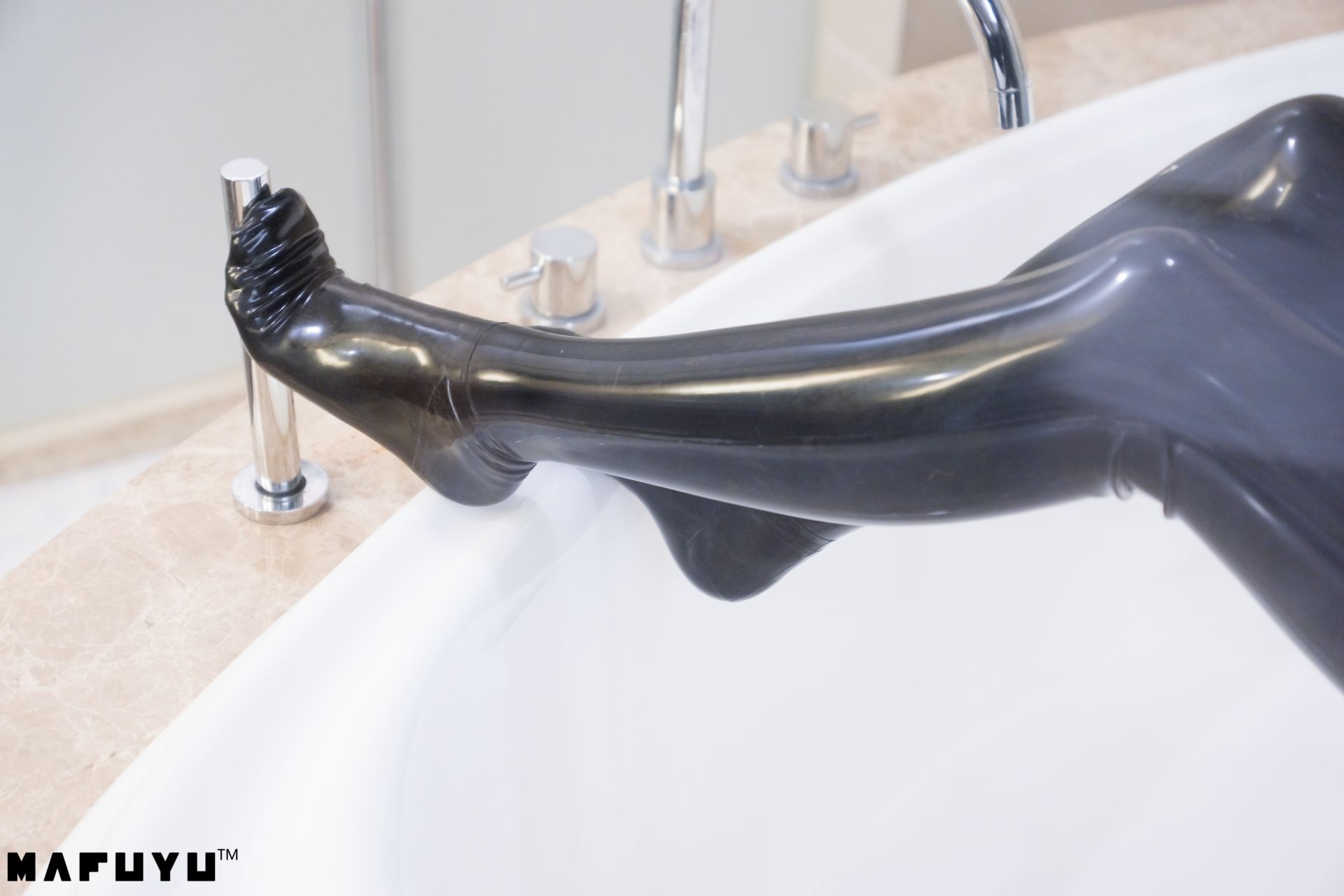 网红Coser@ Kagurazaka Midwinter Manatsu - 胶袜 series 网红Coser@ Kagurazaka Midwinter Manatsu - 胶袜 series