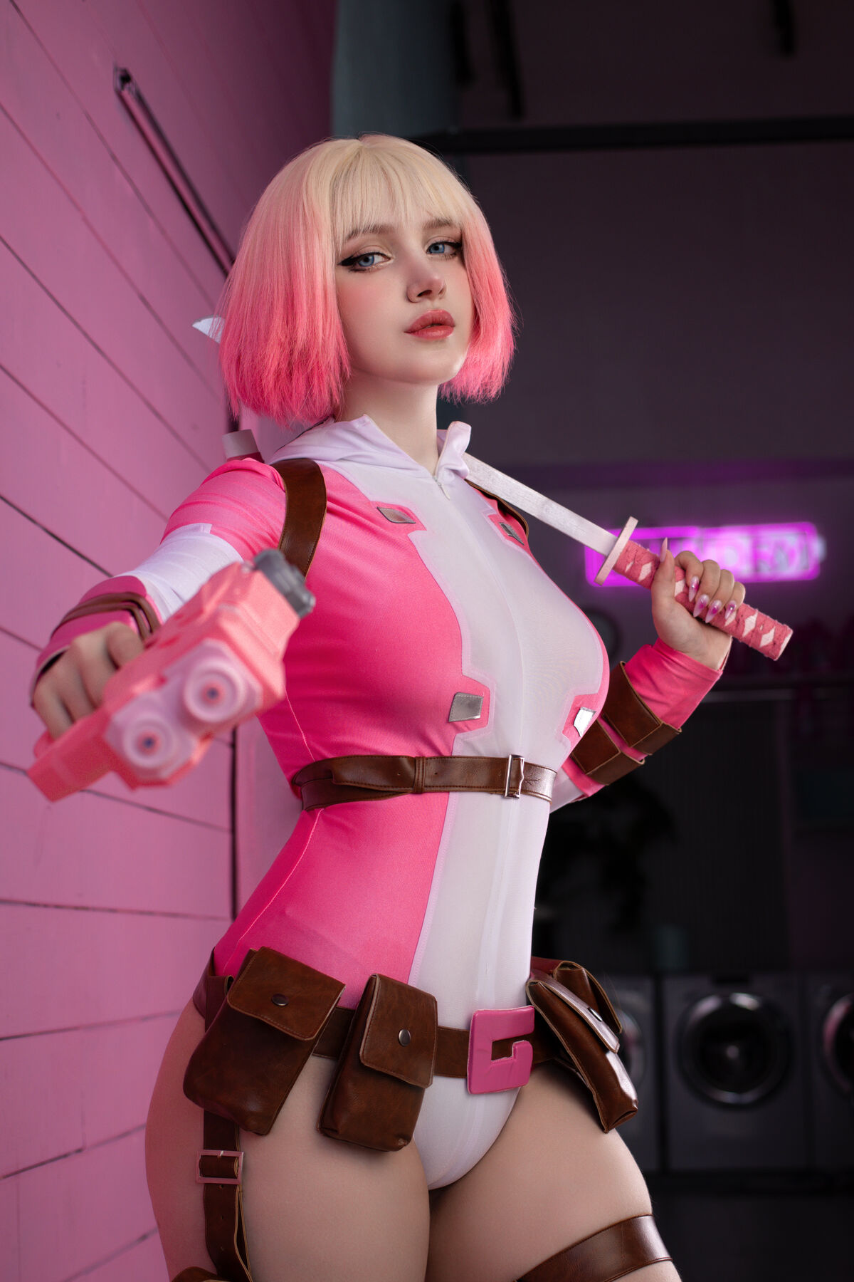 Coser@Ulichan - Gwenpool (63P) Coser@Ulichan - Gwenpool (63P)